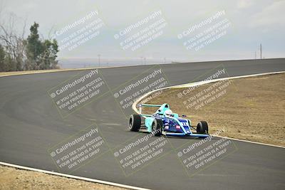 media/Jan-26-2025-CalClub SCCA (Sun) [[cfcea7df88]]/Group 2/Race/